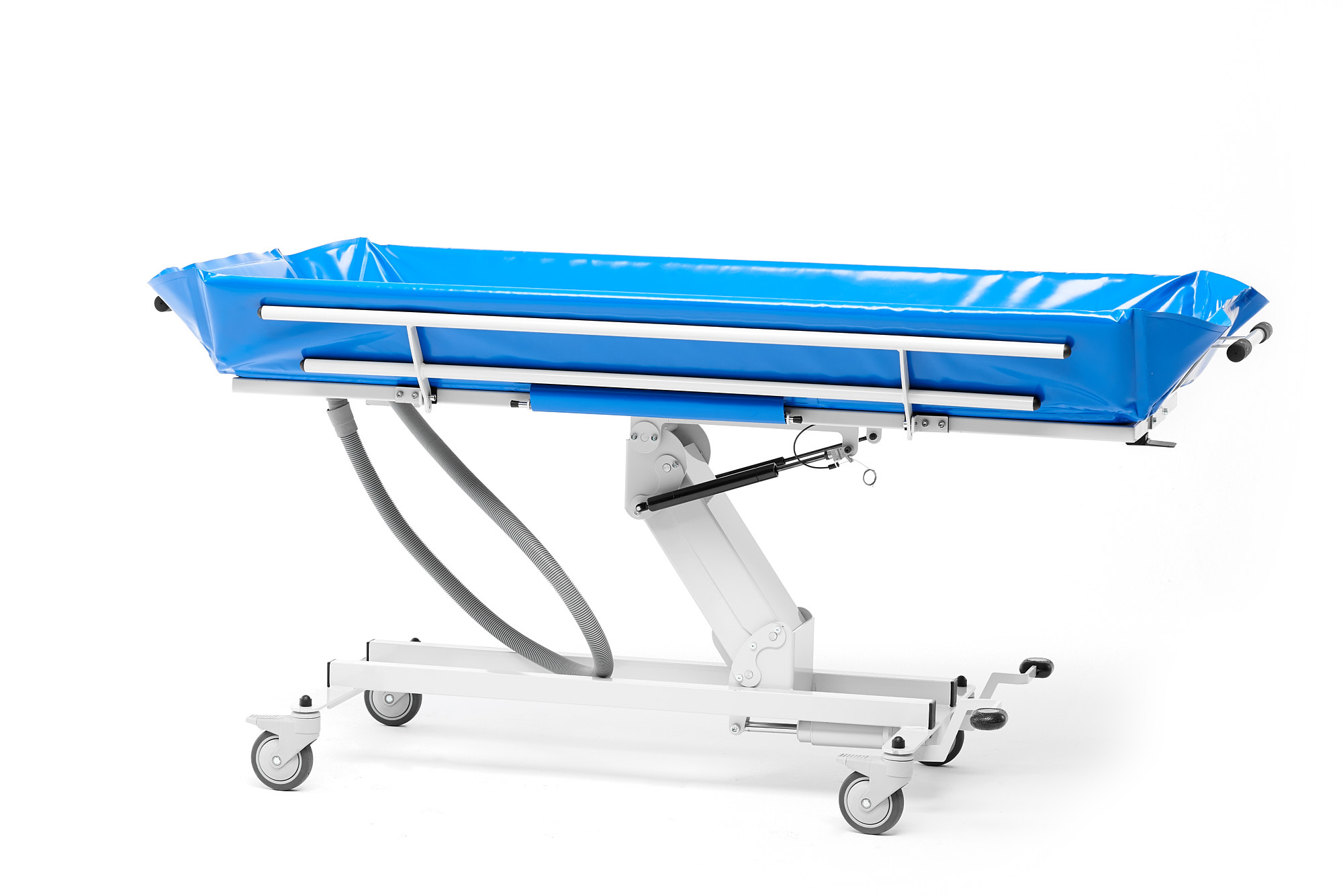 Hidráulico, carro de lavado Plano donde se muestra al completo "hidráulico", el carro de lavado, producto destinado para el tratamiento y manejo de pacientes